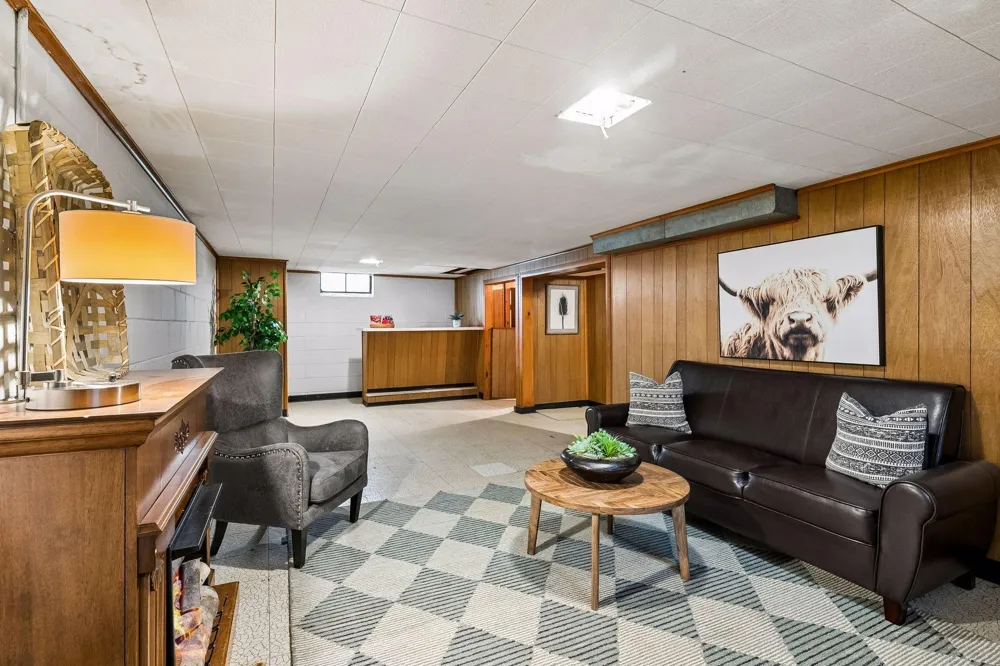 3539 Snelling Avenue Minneapolis, MN 55406