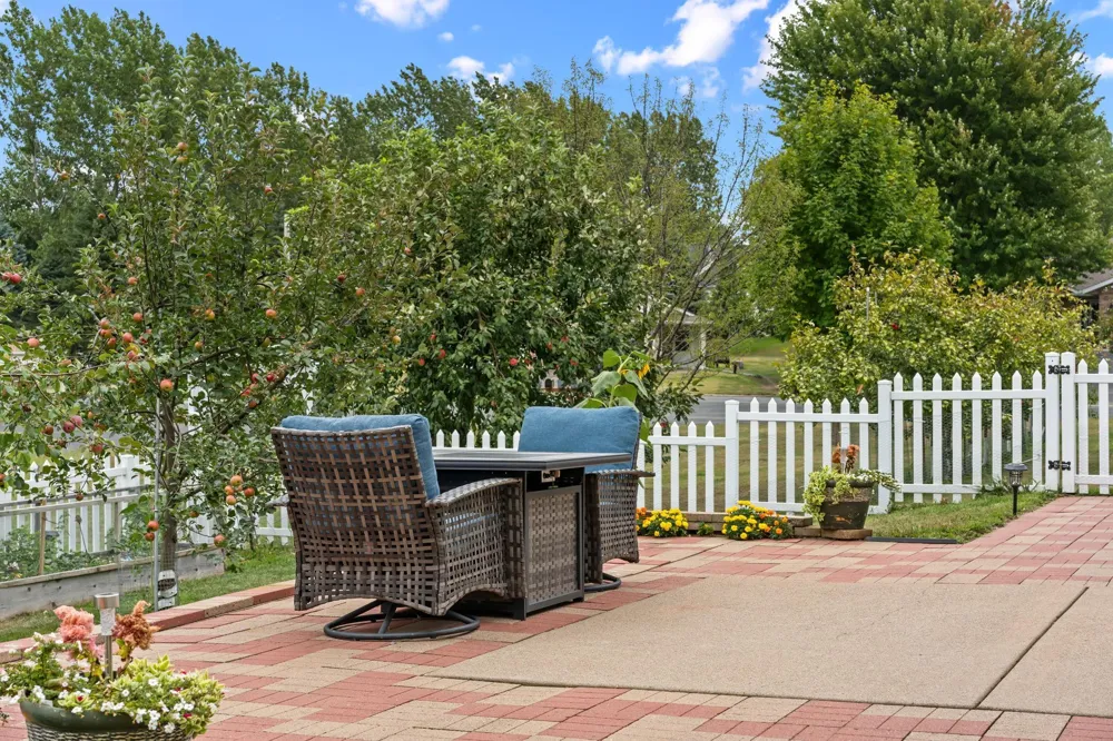 1820 Wooden Shoe Court Baldwin, WI 54002