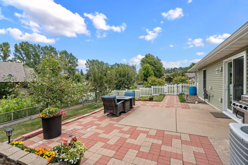 1820 Wooden Shoe Court Baldwin, WI 54002
