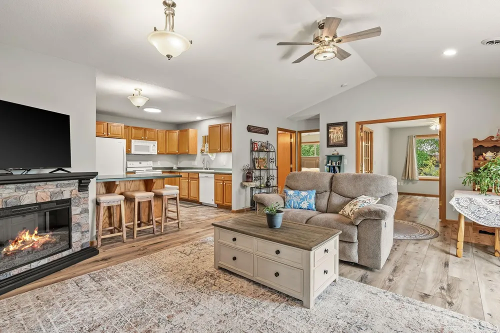 1820 Wooden Shoe Court Baldwin, WI 54002