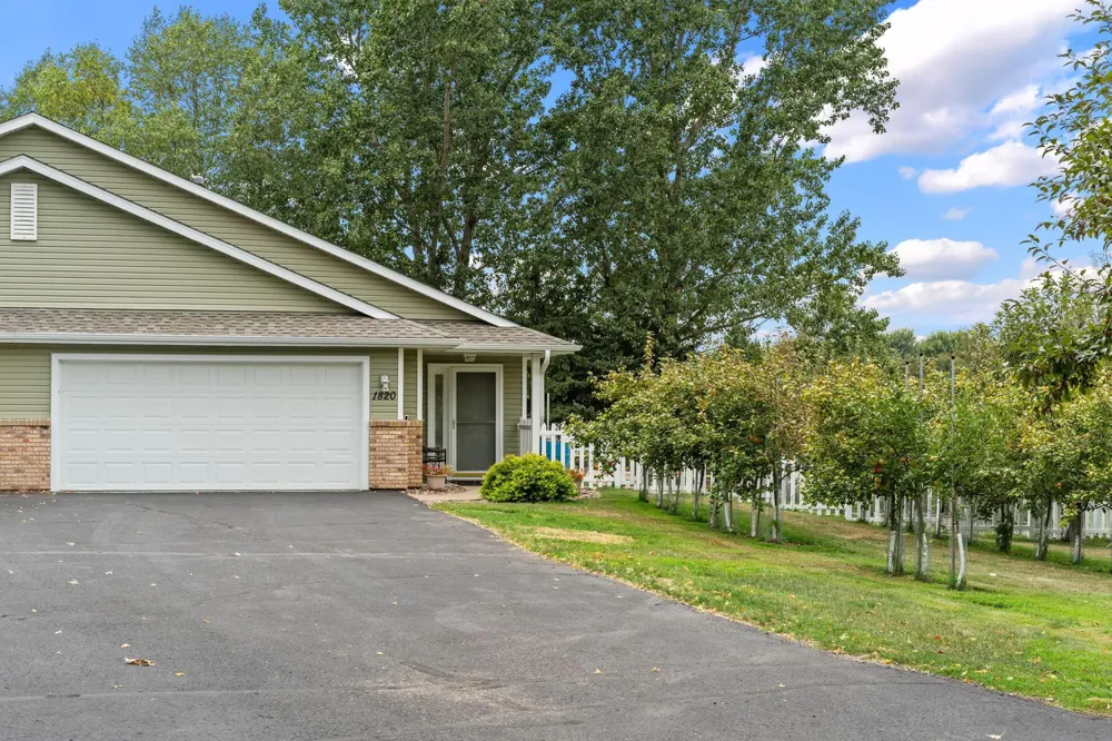 1820 Wooden Shoe Court Baldwin, WI 54002