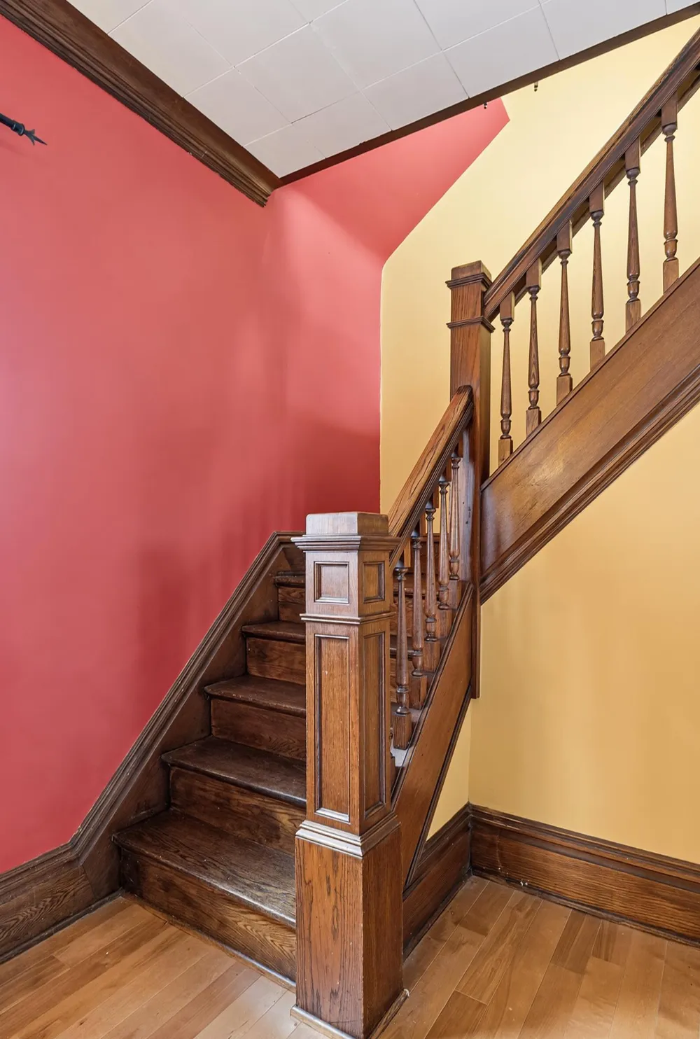 2415 E 22nd Street Minneapolis, MN 55406