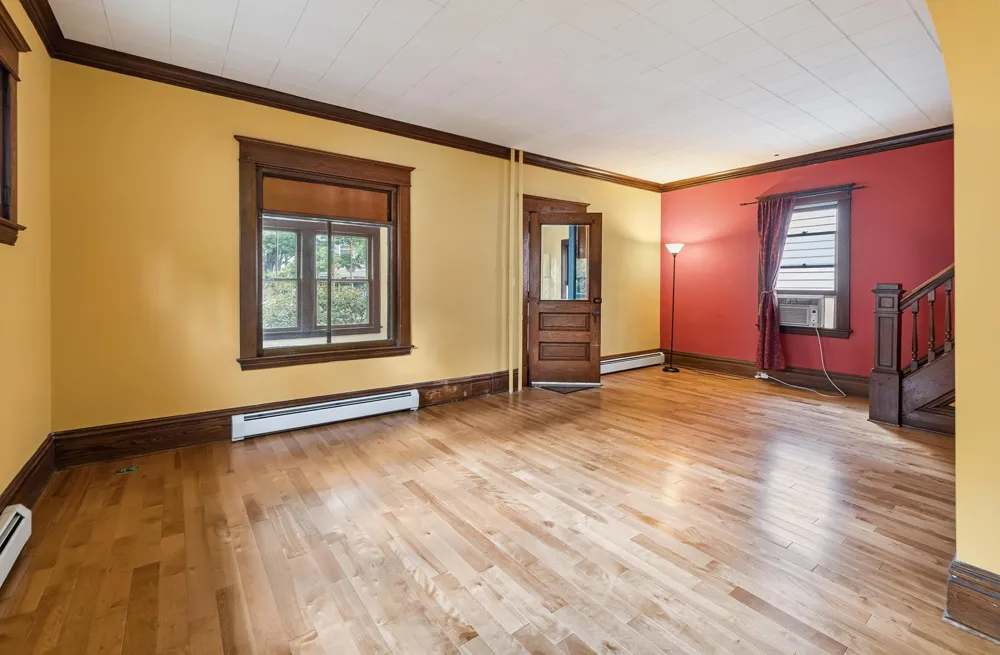 2415 E 22nd Street Minneapolis, MN 55406