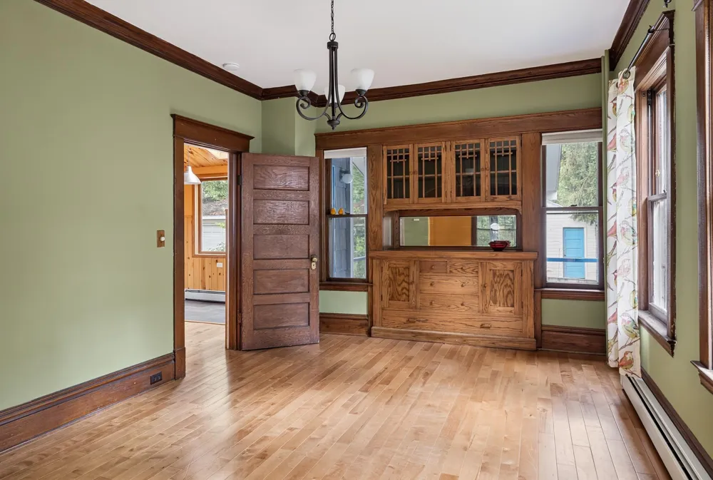 2415 E 22nd Street Minneapolis, MN 55406