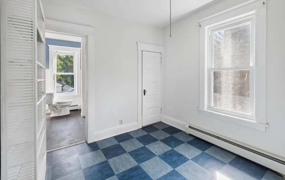 2415 E 22nd Street Minneapolis, MN 55406