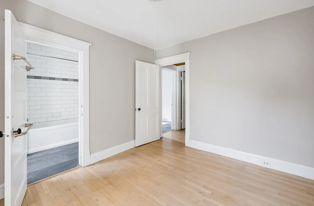 2415 E 22nd Street Minneapolis, MN 55406