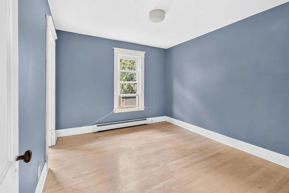 2415 E 22nd Street Minneapolis, MN 55406