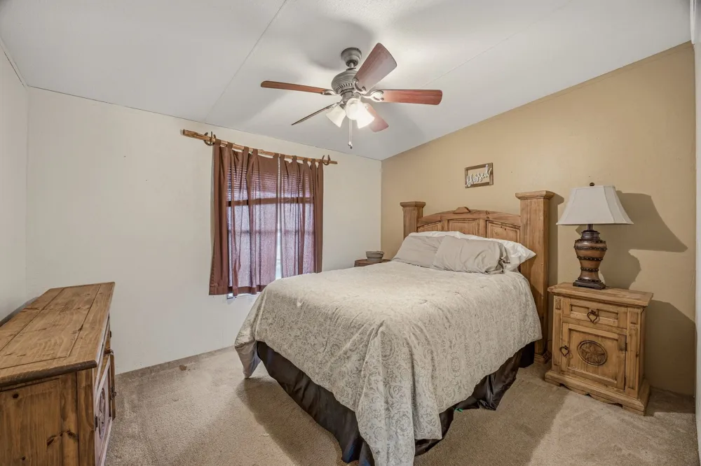 11555 US Highway 377 Stephenville, TX 76401