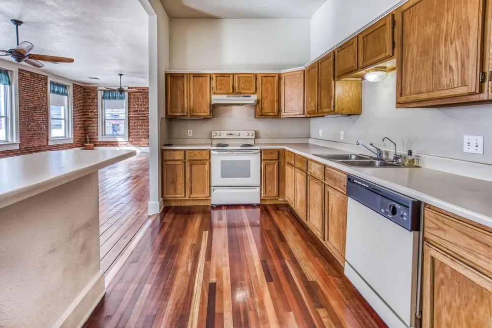 112 E Alamo Street #2 Brenham, TX 77833