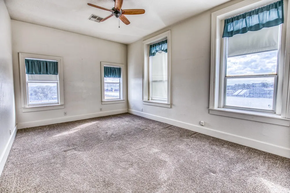 112 E Alamo Street #2 Brenham, TX 77833