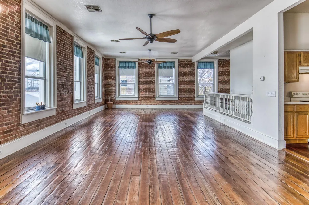 112 E Alamo Street #2 Brenham, TX 77833