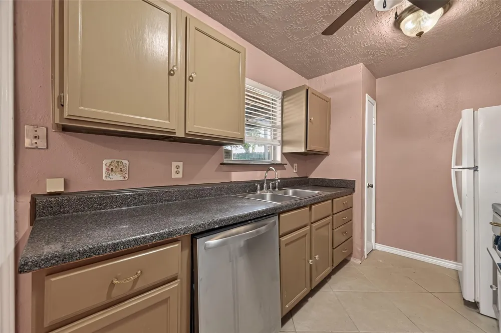 10706 Thorncliff Drive Humble, TX 77396