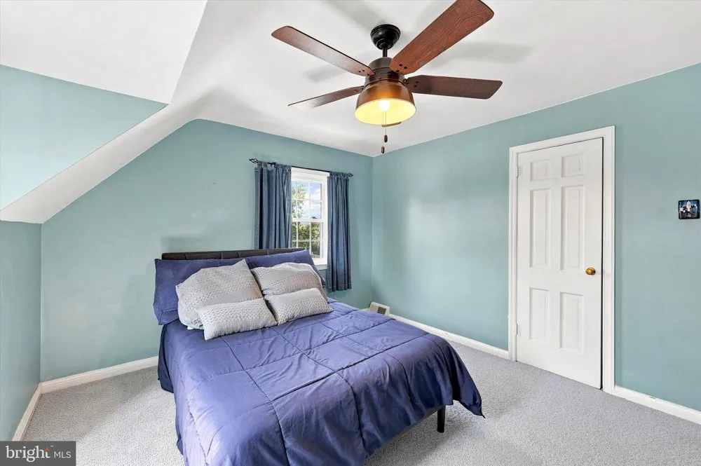 442 THATCHER ROAD Springfield, PA 19064