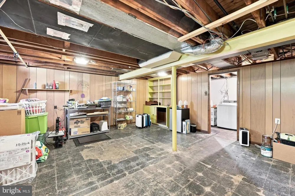 442 THATCHER ROAD Springfield, PA 19064