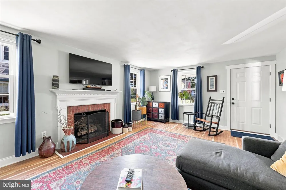 442 THATCHER ROAD Springfield, PA 19064