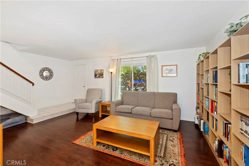8714 Lincoln Avenue Riverside, CA 92504