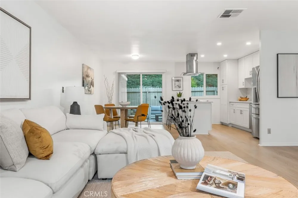 23475 Los Grandes Aliso Viejo, CA 92656