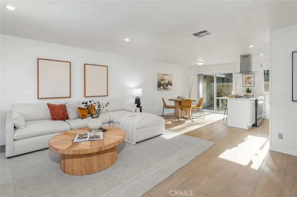 23475 Los Grandes Aliso Viejo, CA 92656