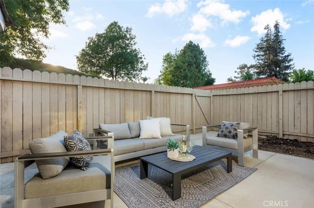 23475 Los Grandes Aliso Viejo, CA 92656