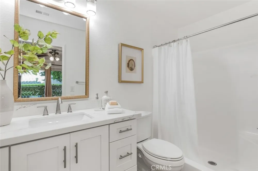 23475 Los Grandes Aliso Viejo, CA 92656