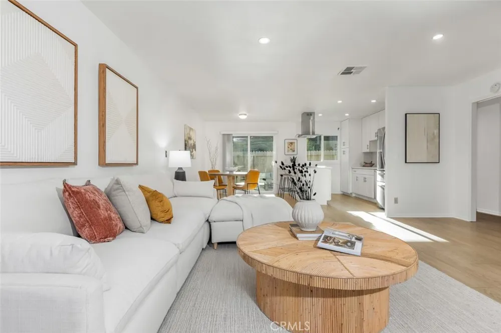 23475 Los Grandes Aliso Viejo, CA 92656