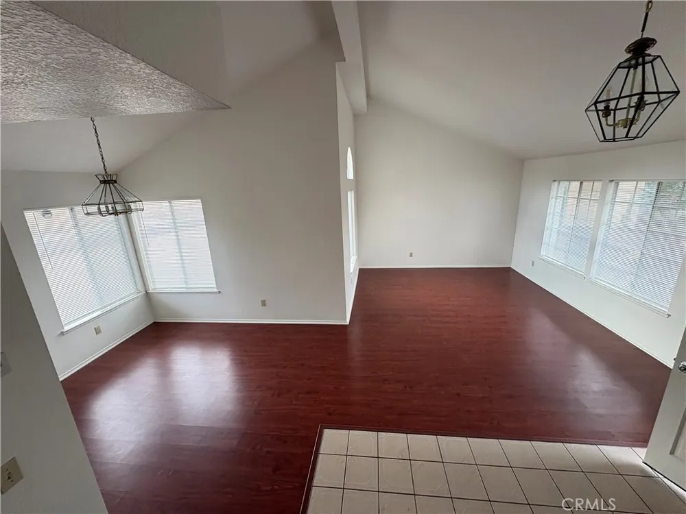 1524 Canterbury Redlands, CA 92374