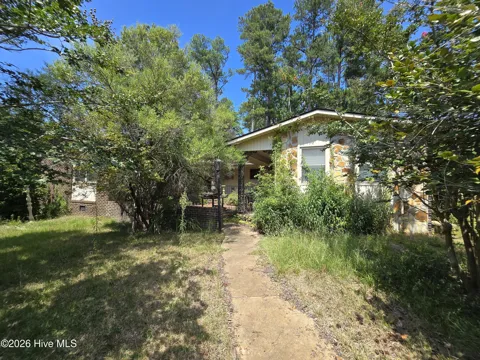 3601 Jamaica Drive