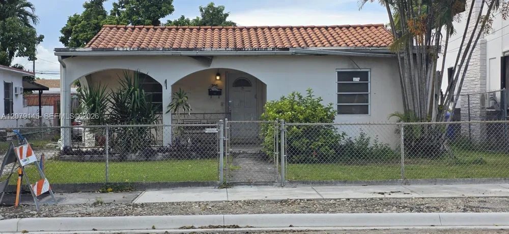 3441 NW 17th St Miami, FL 33125