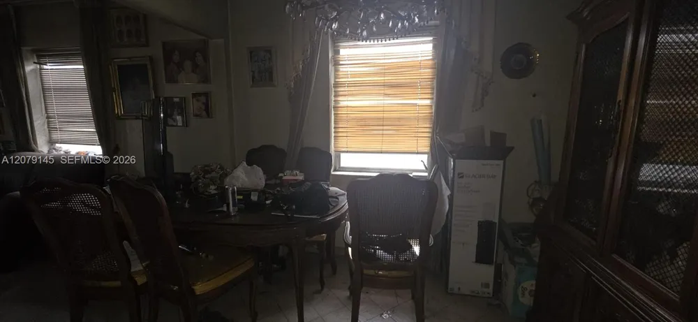 3441 NW 17th St Miami, FL 33125