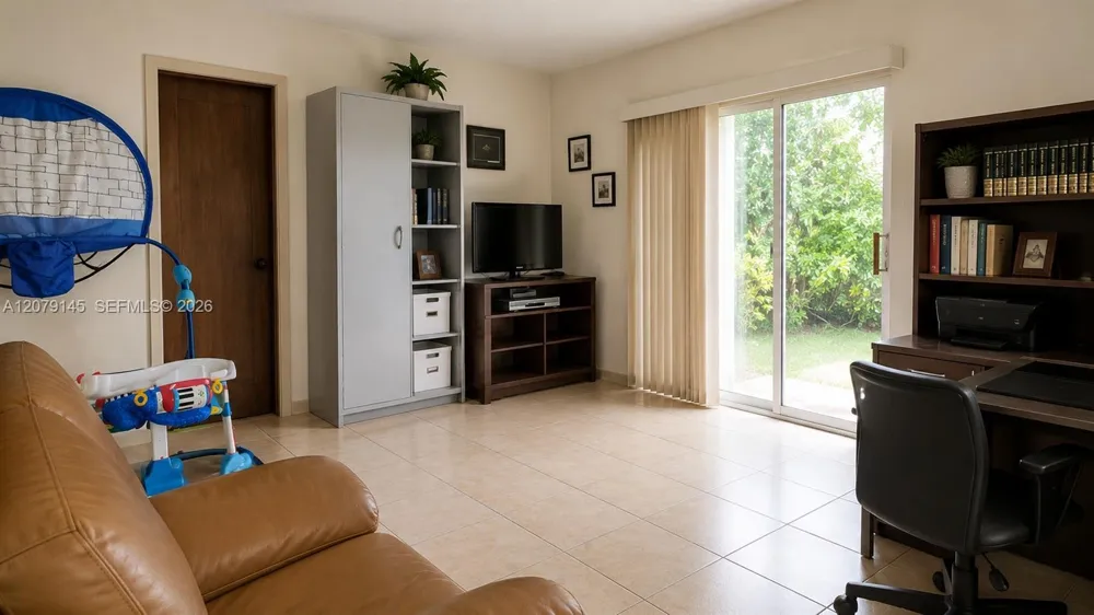 3441 NW 17th St Miami, FL 33125