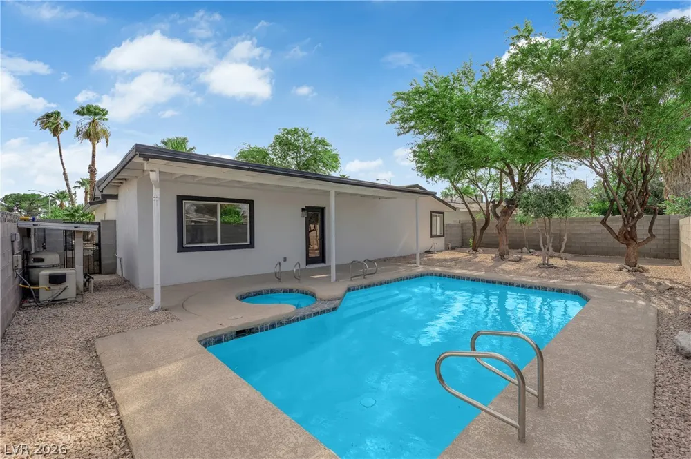 2109 Jansen Avenue Las Vegas, NV 89101
