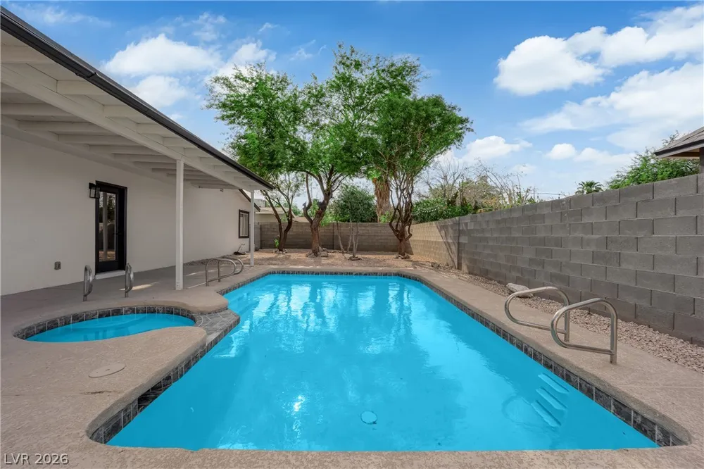2109 Jansen Avenue Las Vegas, NV 89101