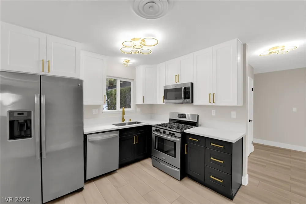 2109 Jansen Avenue Las Vegas, NV 89101