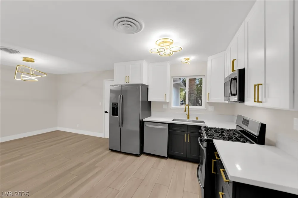 2109 Jansen Avenue Las Vegas, NV 89101