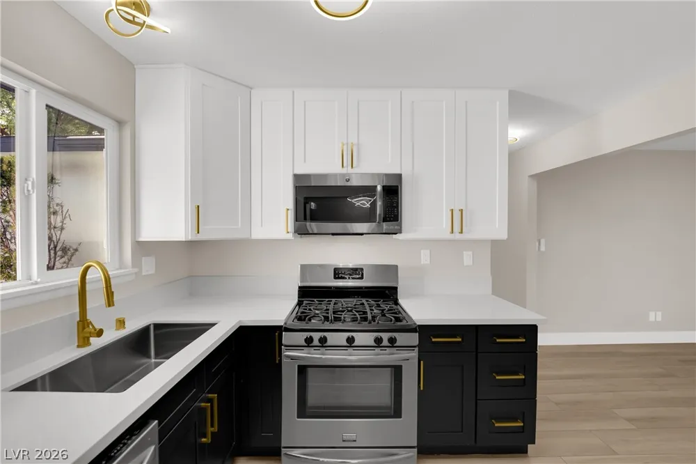 2109 Jansen Avenue Las Vegas, NV 89101
