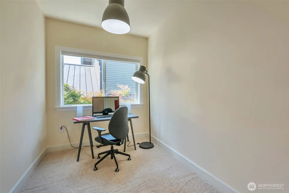 302 Noblecliff Place Langley, WA 98260