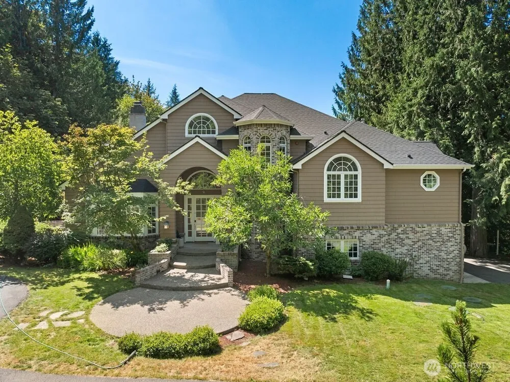 26020 SE Old Black Nugget Road Issaquah, WA 98029