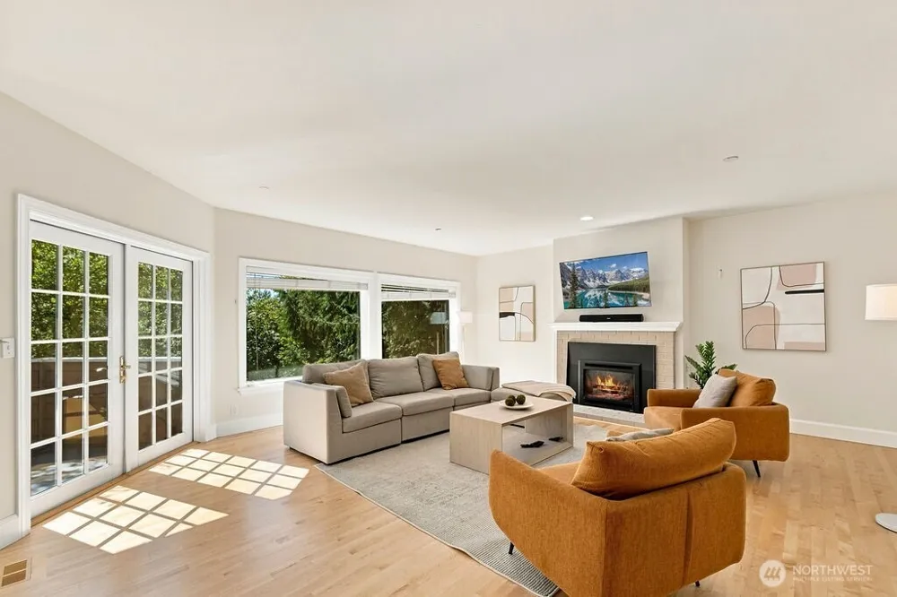 26020 SE Old Black Nugget Road Issaquah, WA 98029