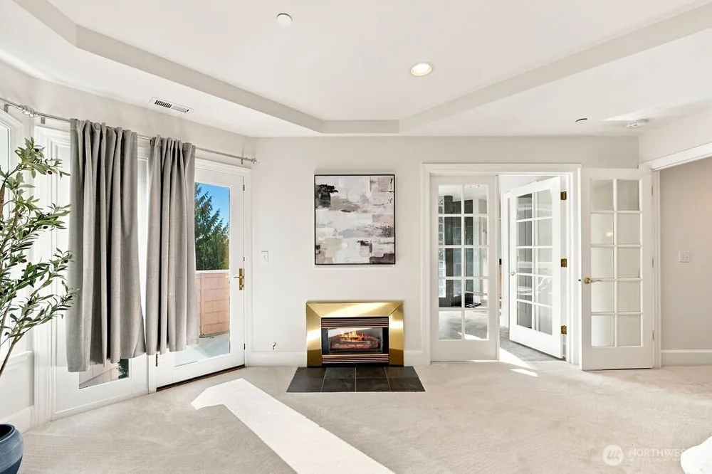 26020 SE Old Black Nugget Road Issaquah, WA 98029