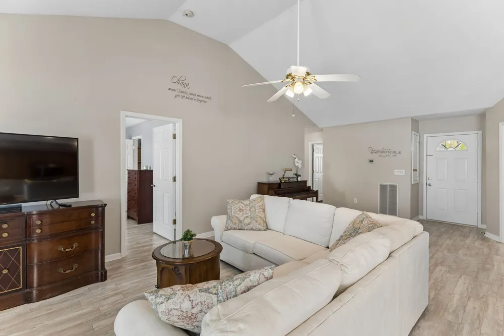 3011 Candlelite Dr Spring Hill, TN 37174