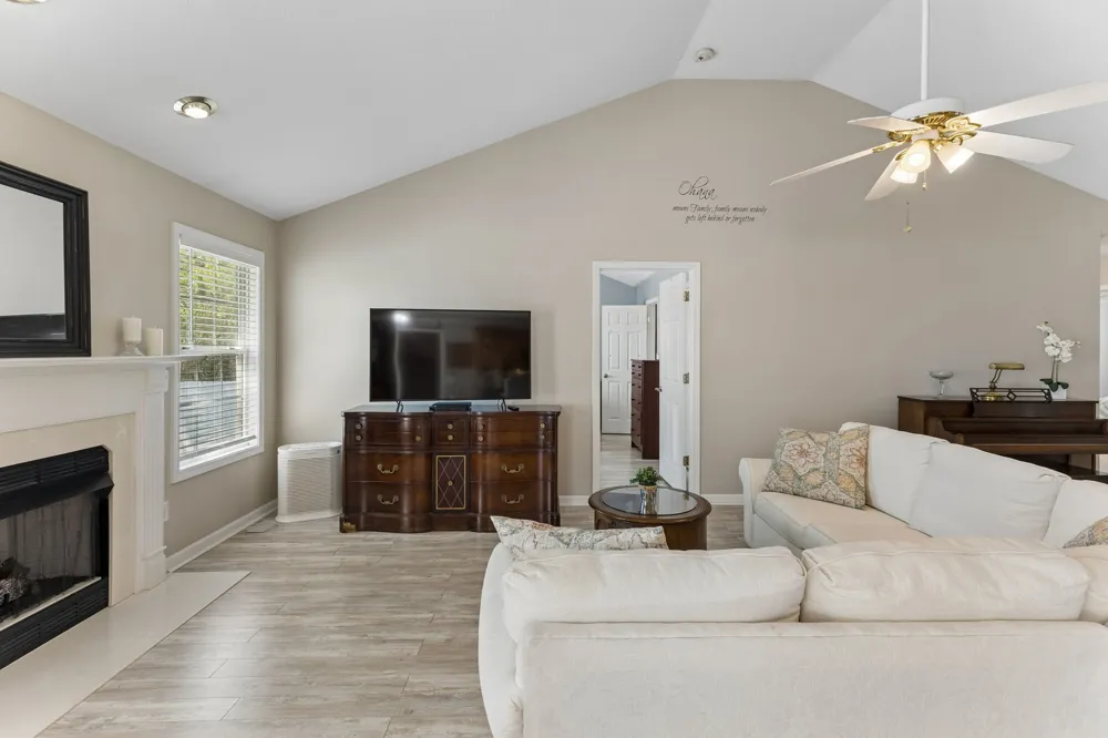 3011 Candlelite Dr Spring Hill, TN 37174