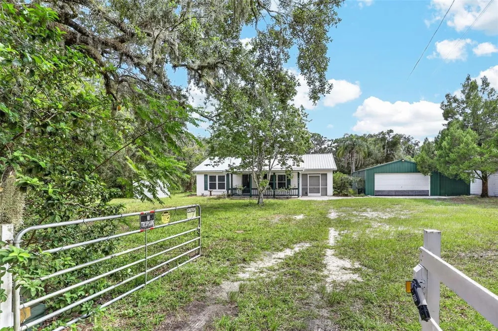 265 MYRTLE STREET Sanford, FL 32773