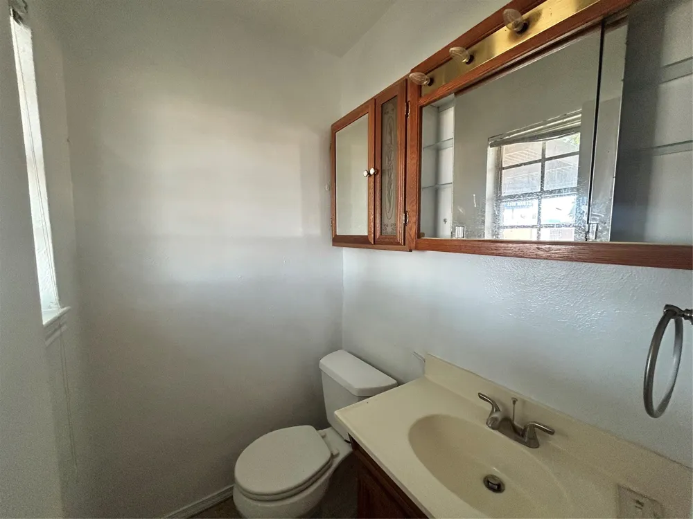 220 Texas Street Cedar Hill, TX 75104