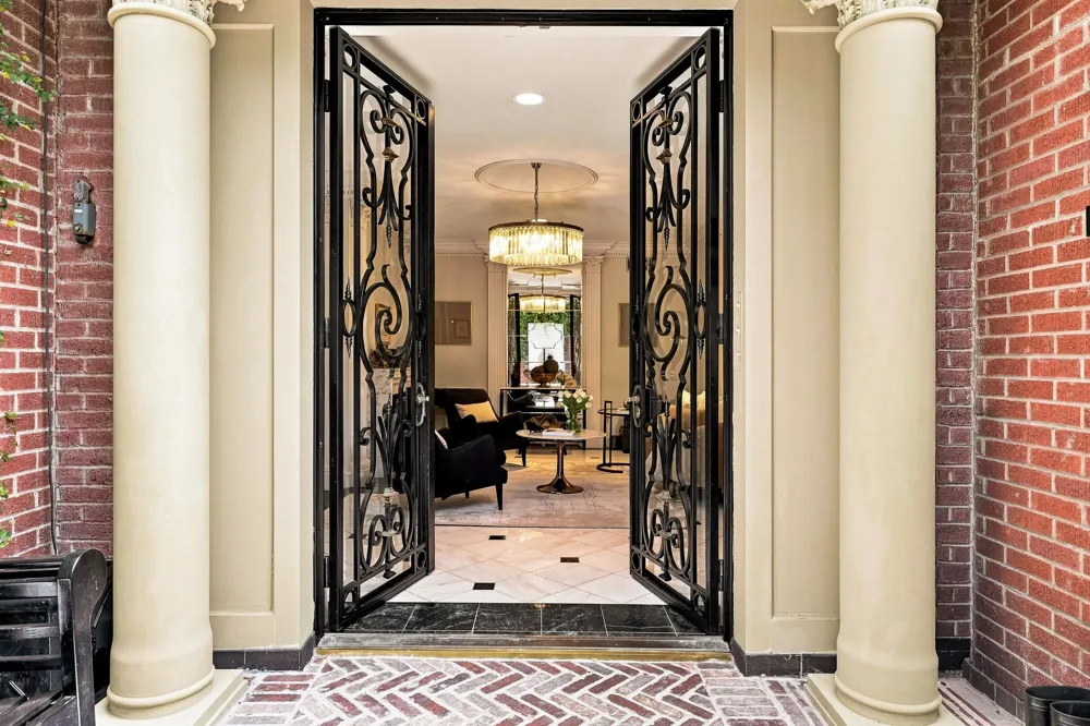 4228 Hall Street Dallas, TX 75219