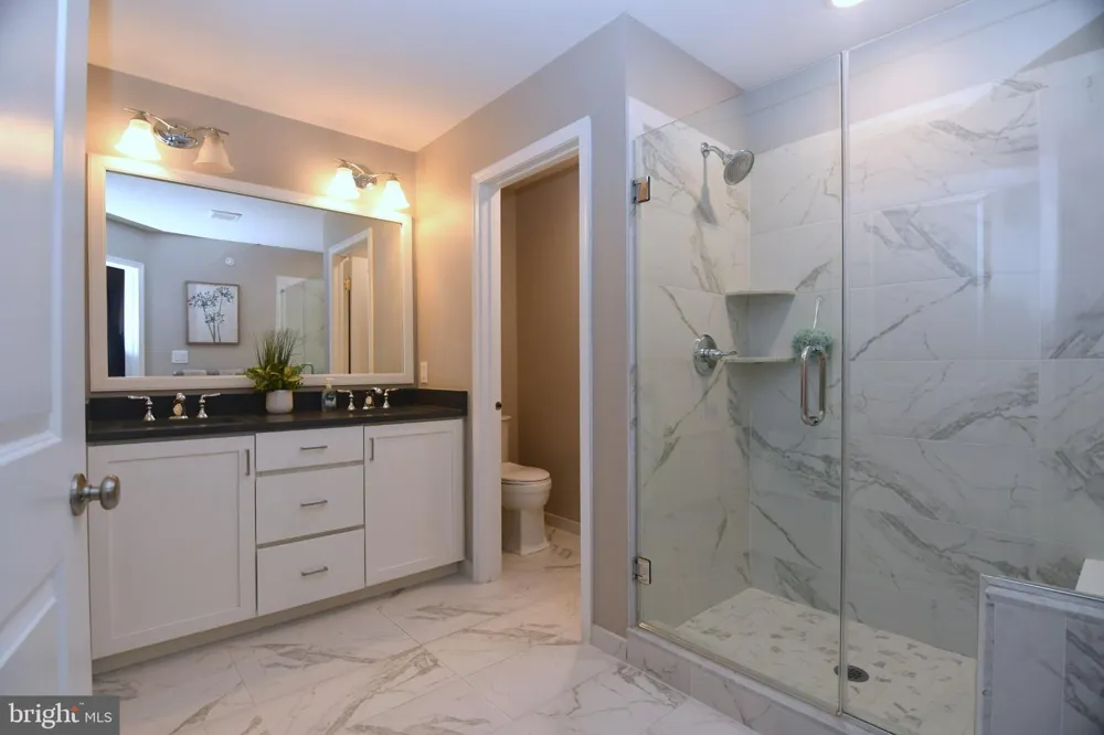 2091 JULIA DRIVE Conshohocken, PA 19428