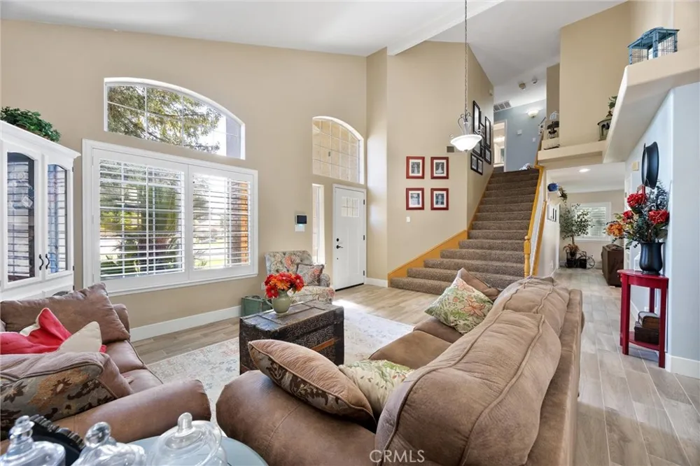 12008 Ernestina Court Bakersfield, CA 93306