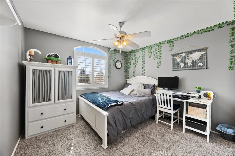 12008 Ernestina Court Bakersfield, CA 93306