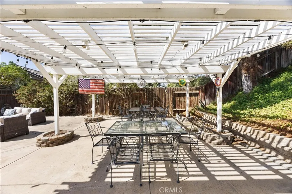 12008 Ernestina Court Bakersfield, CA 93306