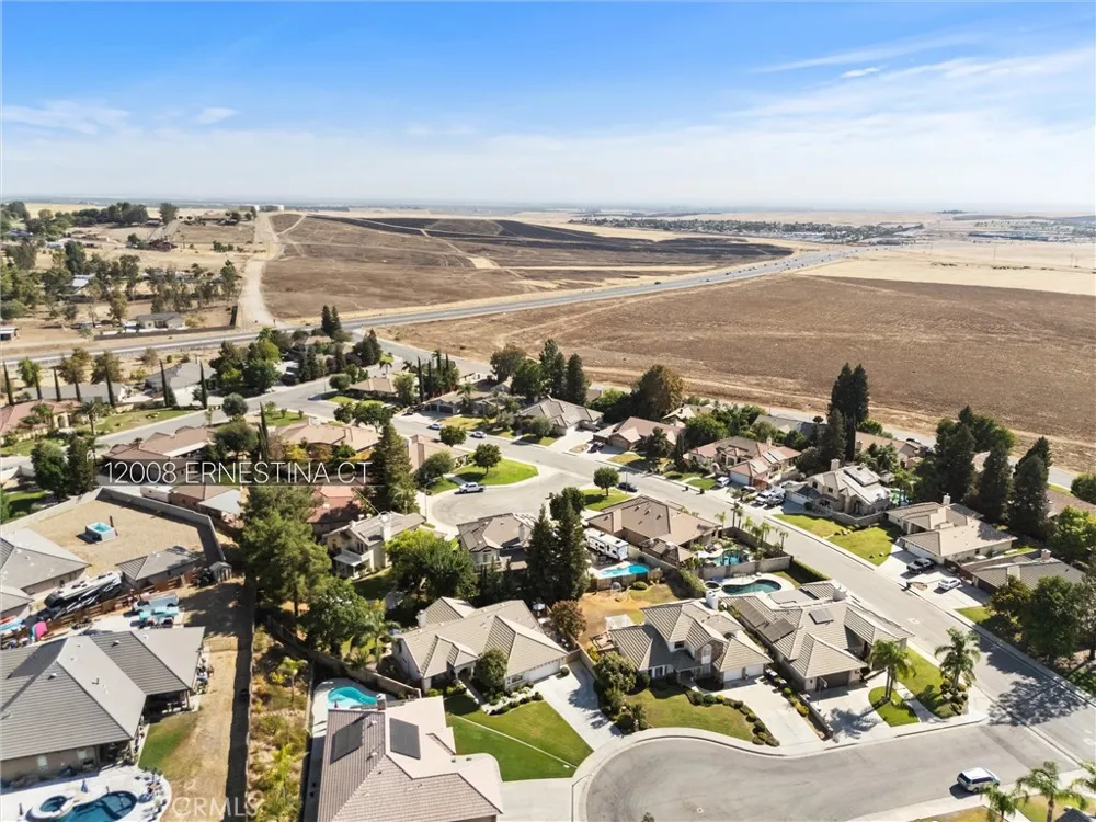 12008 Ernestina Court Bakersfield, CA 93306