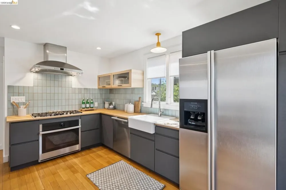 4117 Penniman Ct #G Oakland, CA 94619
